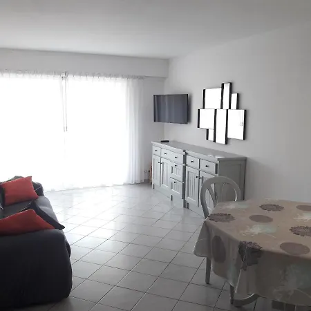 Superbe Apartment Frejus